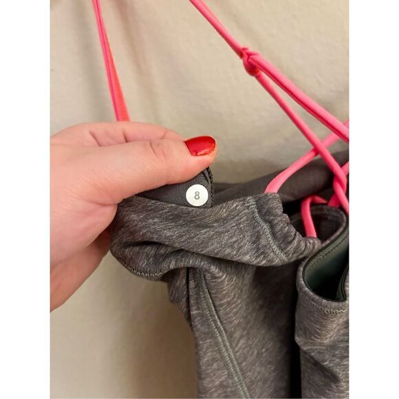 NWOT Lululemon Dancing Warrior Tank Size 8 - Picture 8 of 8